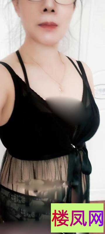 100236clmtmiuu46pwpc1l.jpg