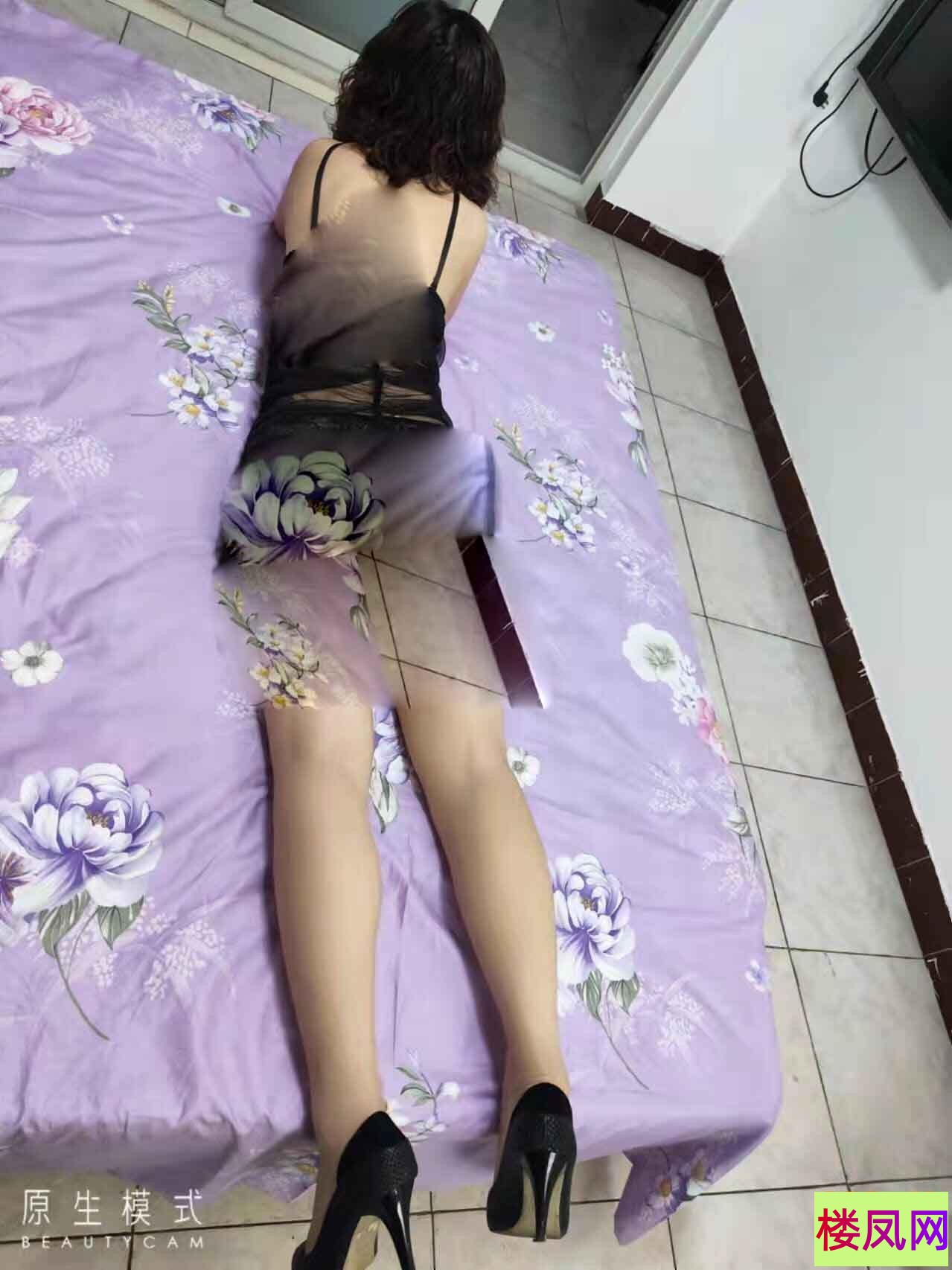 100805qs3ov448rvah44vf.jpg