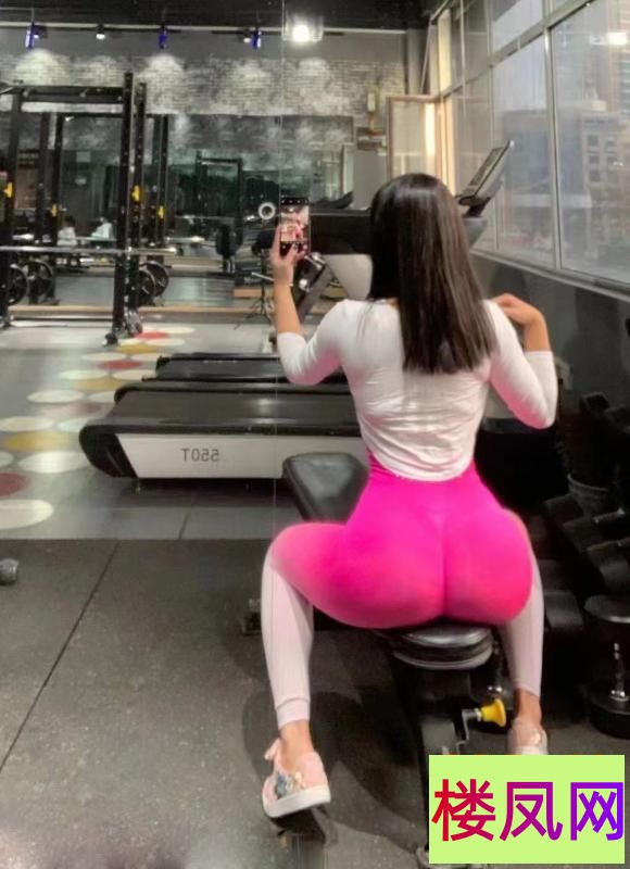 101446ca7pa0b04zoe4ii8.jpg