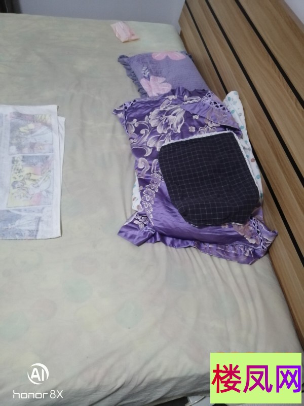 222011ol6eb8jbb81bgl11.jpg