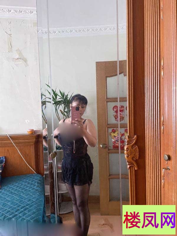 223112e0y9fznfyssxn919.jpg