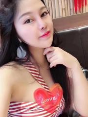 224903e5sy5v0v4w02wr90.jpg