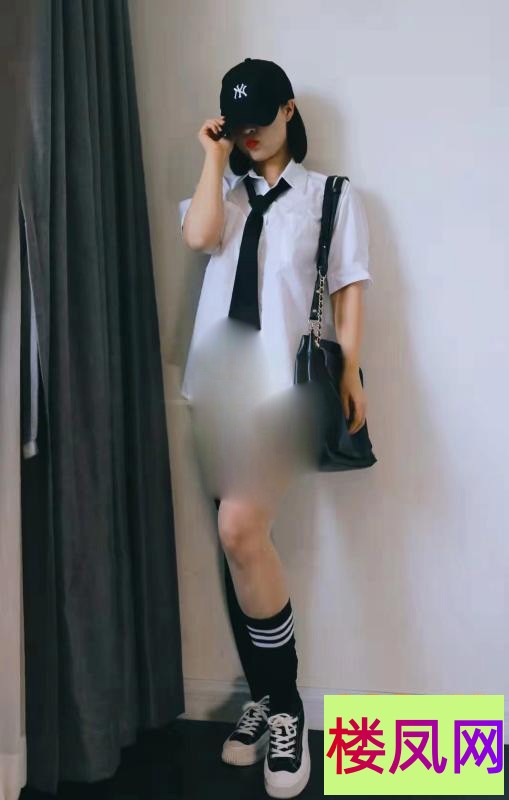 231926nyh5sss2am6c1zca.jpg