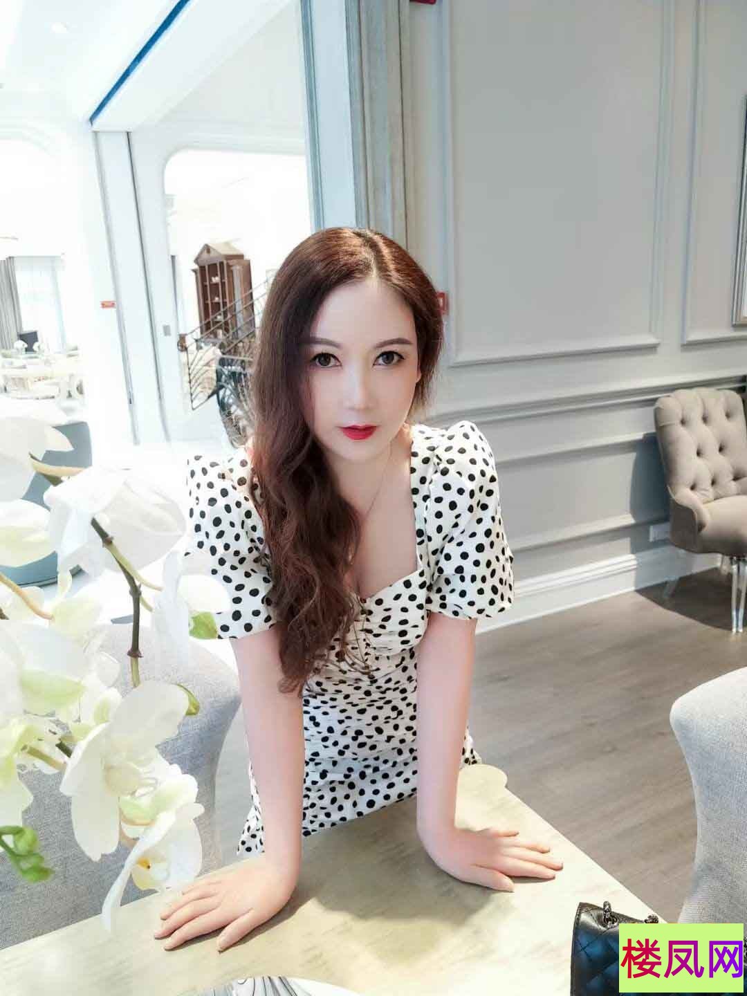 233158fs3i6dsysle6v1z3.jpg