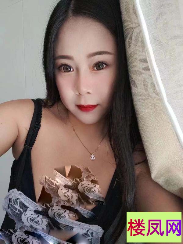 233226v353w3qczflyl19w.jpeg