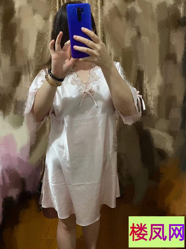 002918ky3gh4gee4j05bz0.jpg