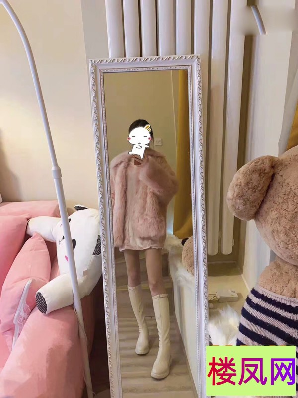 014717aimpvmmevm0ezm0p.jpg