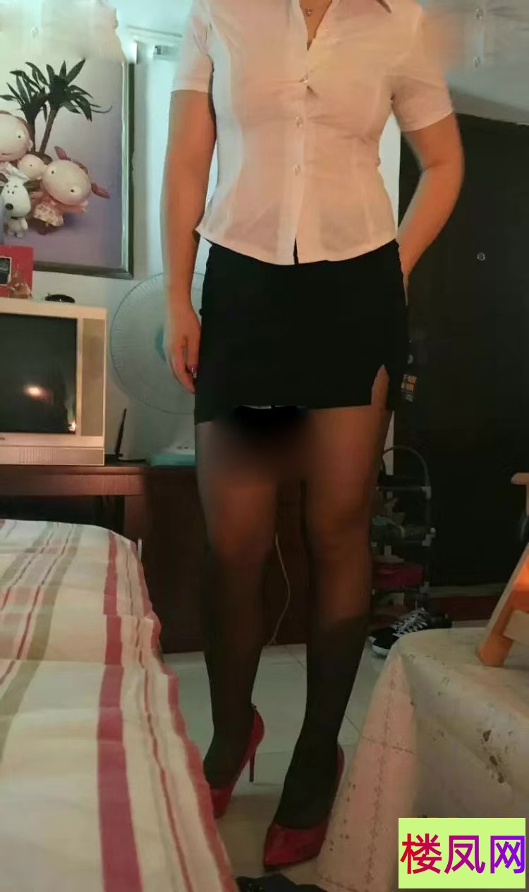 015516own35u5k77pzrbfg.jpeg