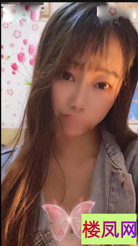 015826cb9m99ah8zlwxndm.jpg