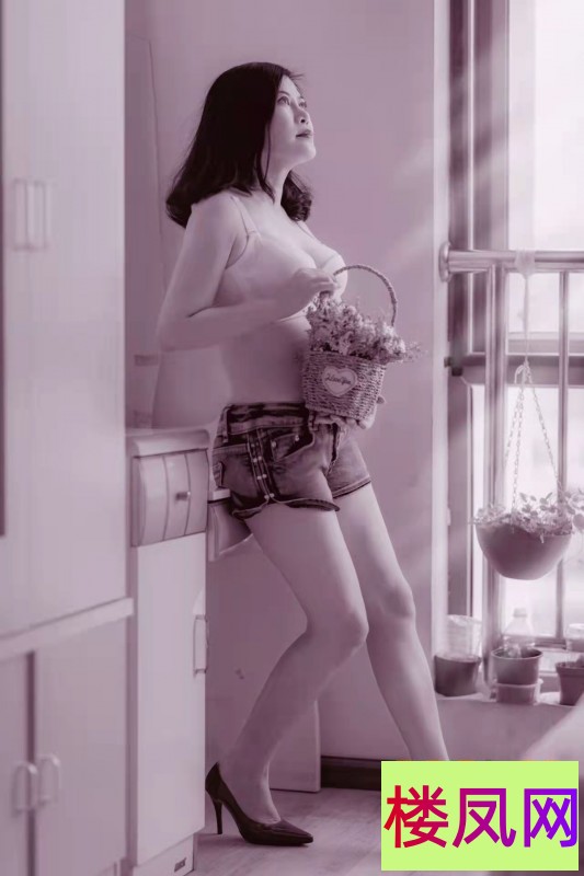 041503tqf23gcq22gad4of.jpg