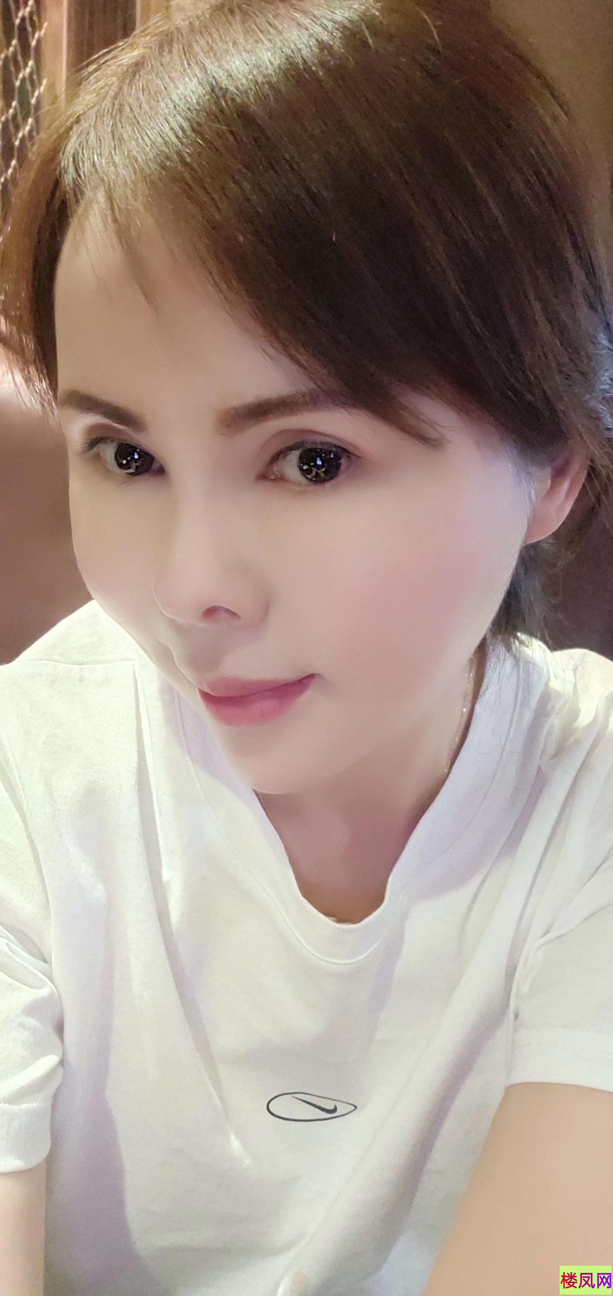 043125molxy6h6h9q9qph2.jpg