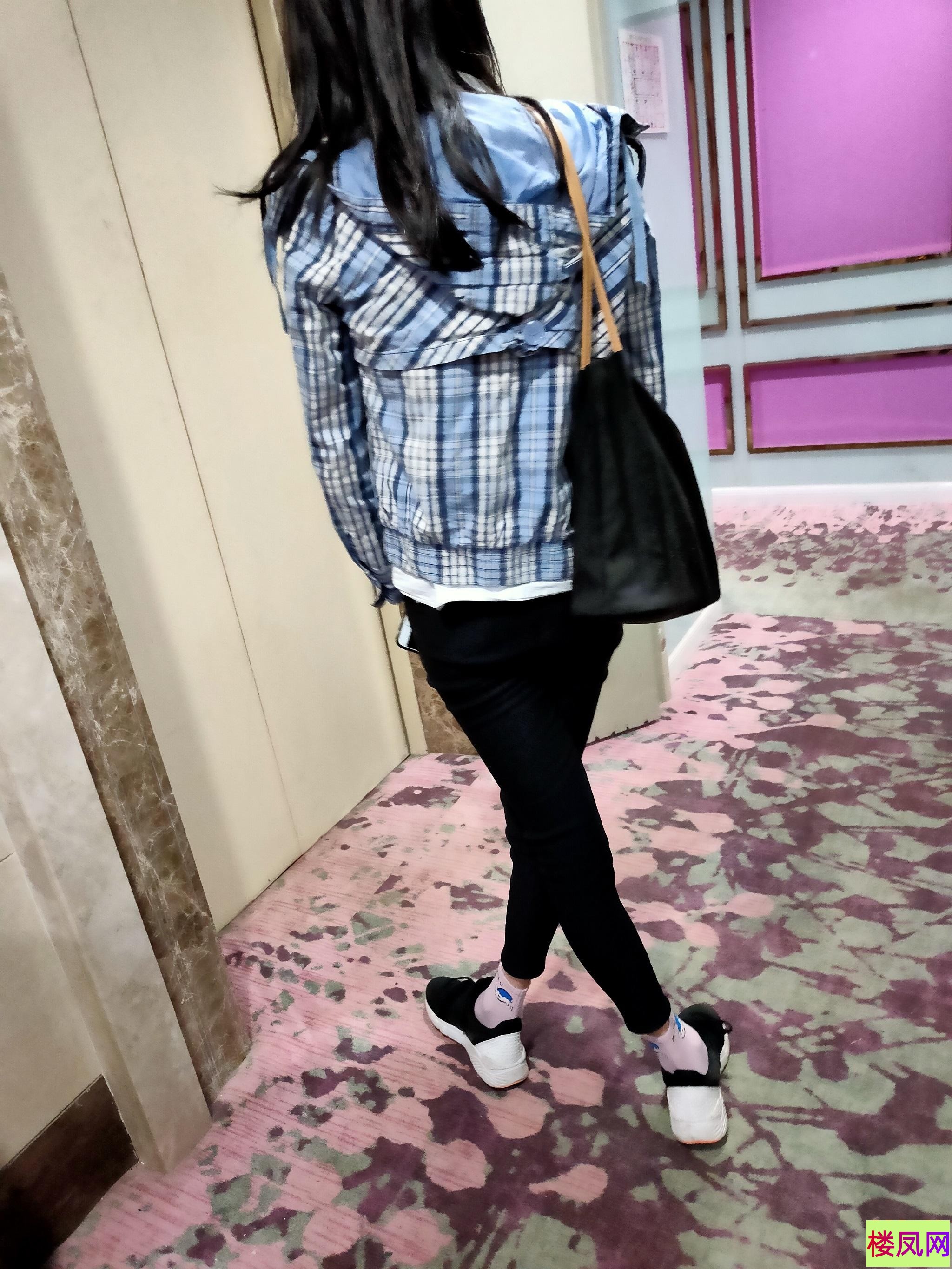 043152hvdnzejsog8zv8t5.jpg