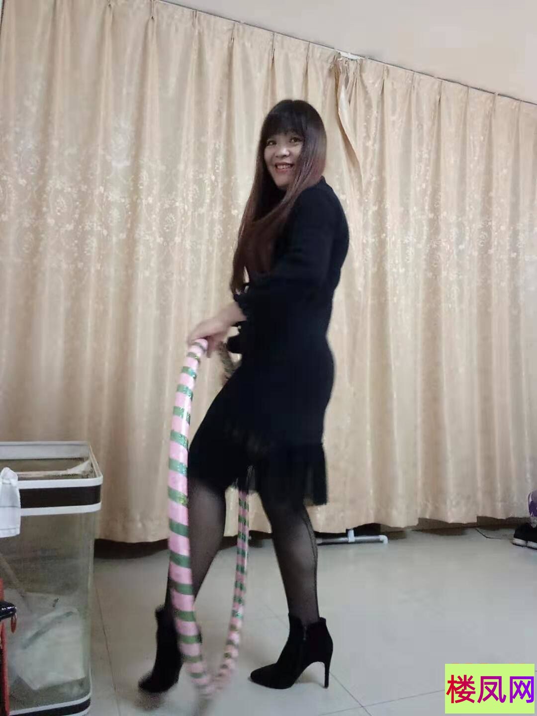 043349n7zesvhe77d0fw3b.jpg