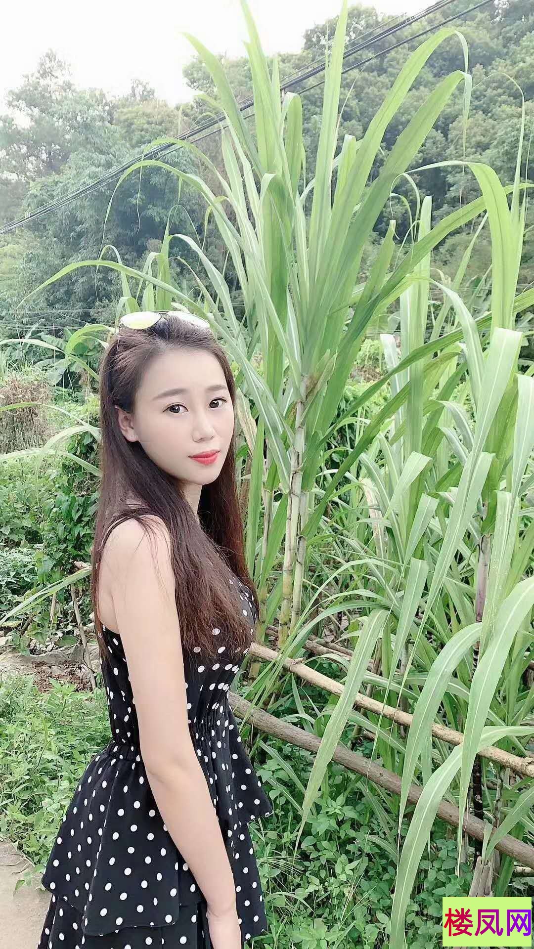 044054b7j8v8ss788rtjm7.jpg