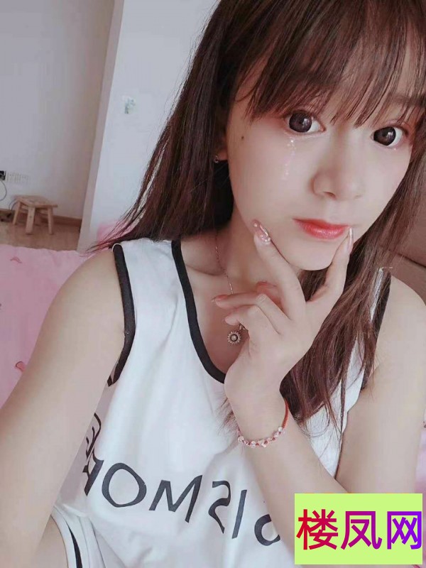045954cixw8d7z4wkzkbss.jpg
