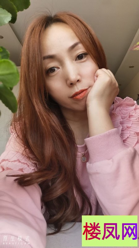 051102zn8biskb979c9bhk.jpg