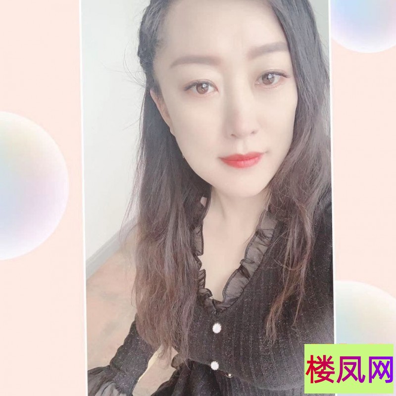 053826br5n00cvvlrcrr9r.jpg
