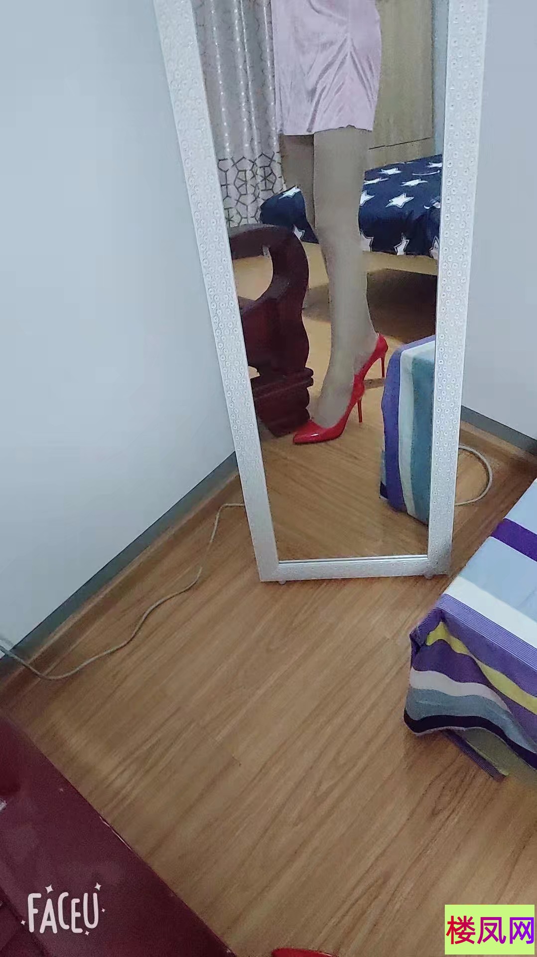 055829n92nlfphpgootccl.jpeg
