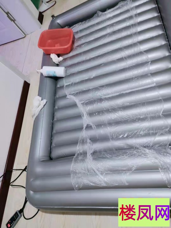 061910c2maabmmoijoamku.jpg