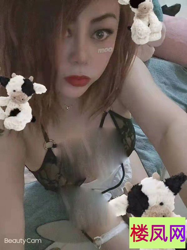 062129y8ynq880m9mzy0un.jpg