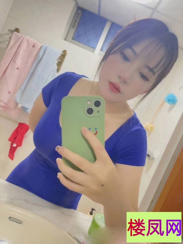 105518zyars9sy12uomymr.jpg
