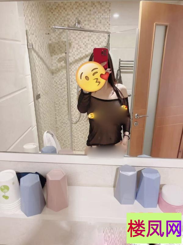 105528m14uqrgj94z1oqq2.jpg