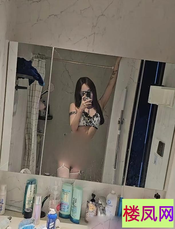 105832py6c98ciiqtzi63q.jpg