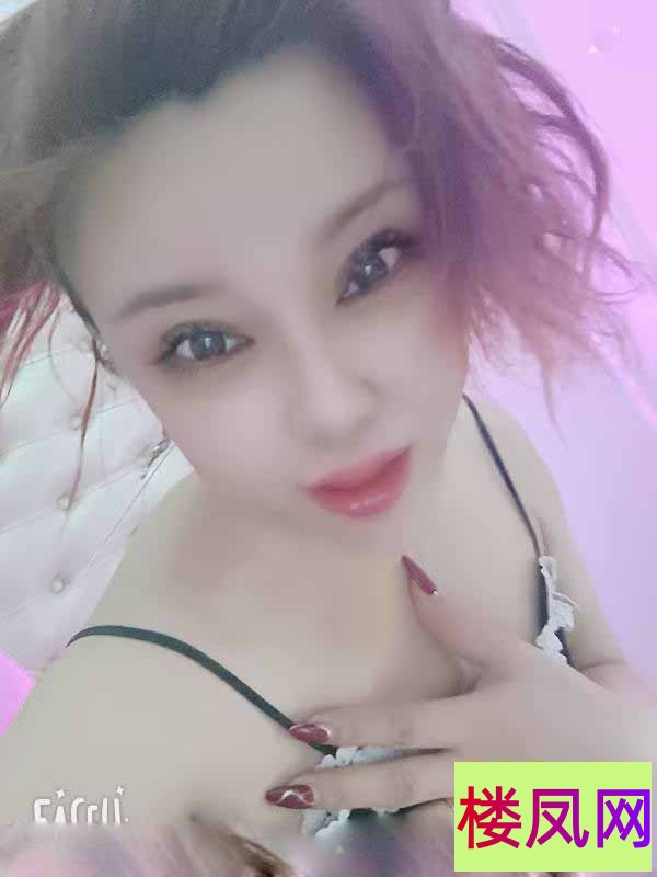 110827hy2x68t2jxnxaxox.jpg