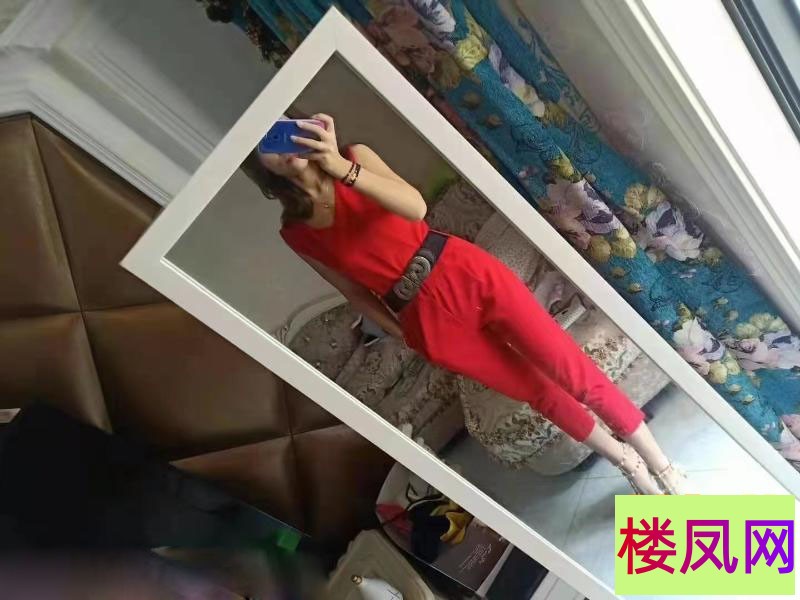 114015e3eqrq81d6dr6t0t.jpg