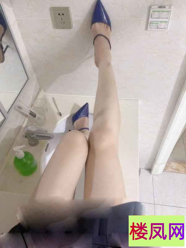 155555qc8cmclx7la7y6ml.jpg