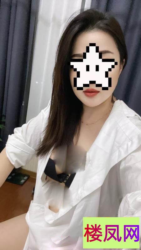234502m1h0h99dbxhe9p0p.jpg