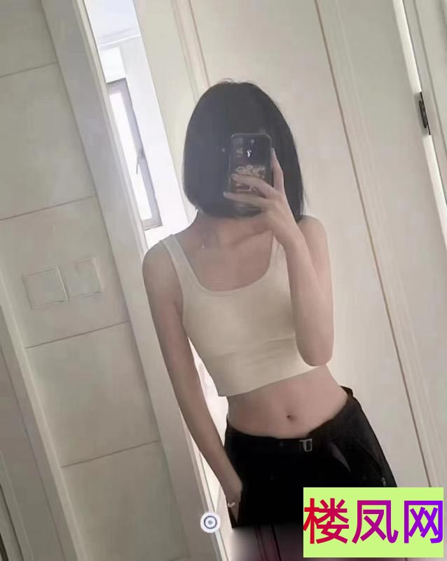 033002rh767gxlat9dx7ax.jpg