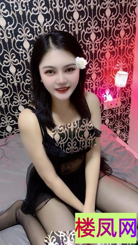 135002y4hla1f4q0pif81a.jpg