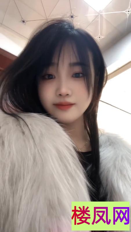 212502uam50pkpvajvvv0m.jpg