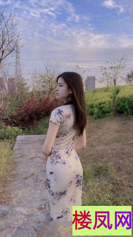 102002py39v9flly2uu9f2.jpg