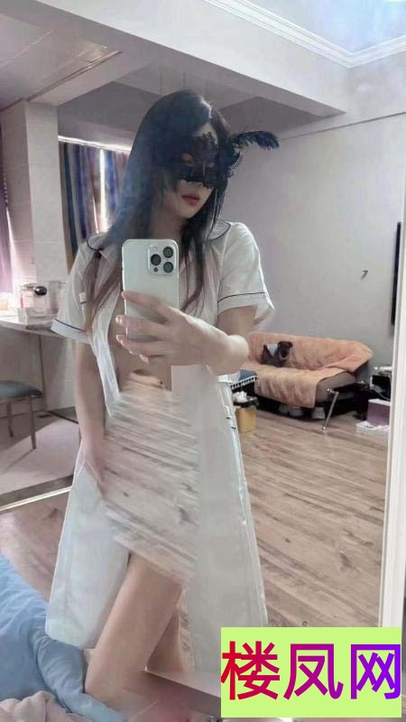 005016qi11cczy79x330xi.jpg