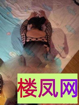 043001awt0x90usfsxszs5.jpg