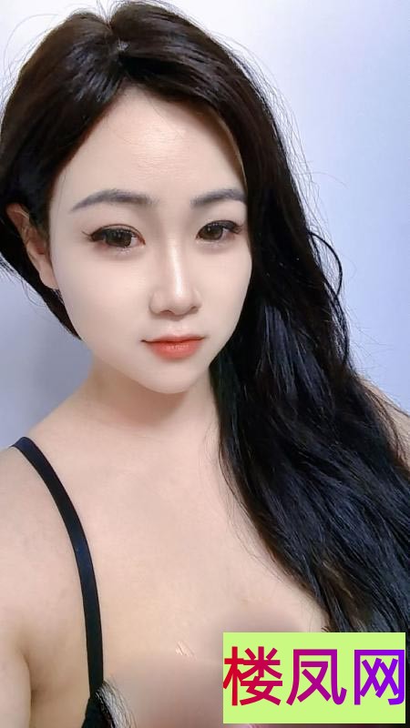 100505cz00e43ge4g3hlec.jpg