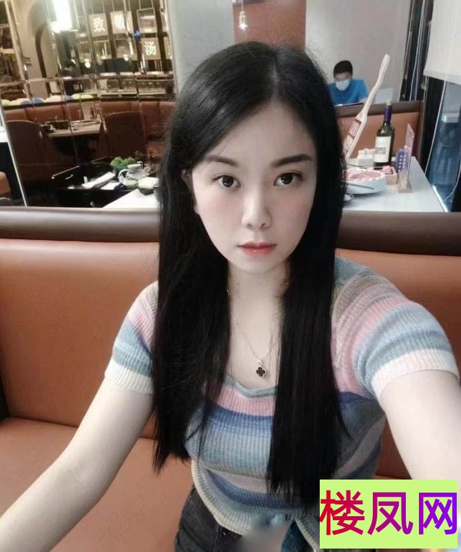 122501eiqs4z8gui8q8sn7.jpg