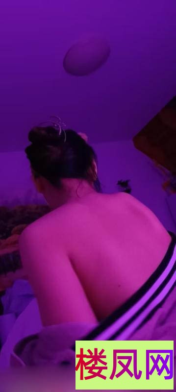 171503ndodhbr74hhxqx7h.jpg