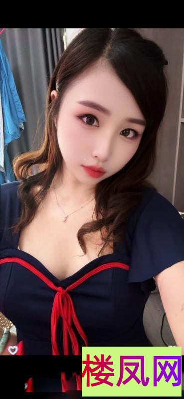 190007gy1e8m48u07y54lk.jpg