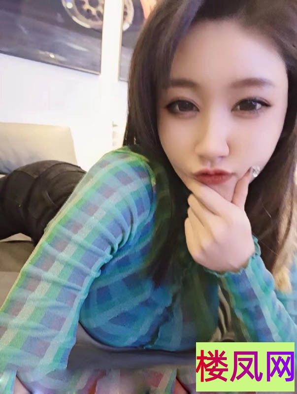 230003jteqzp89zawwq4q2.jpg
