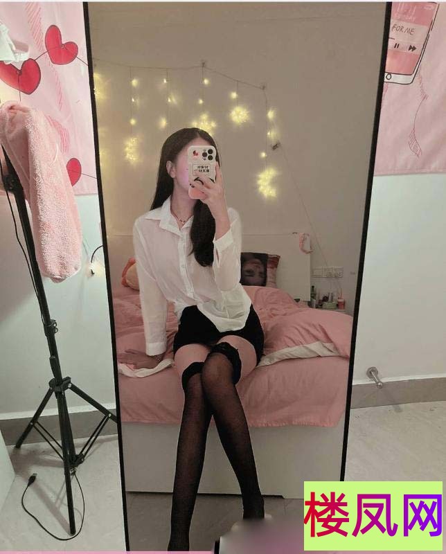 070018m27cosufz42iak2k.jpeg