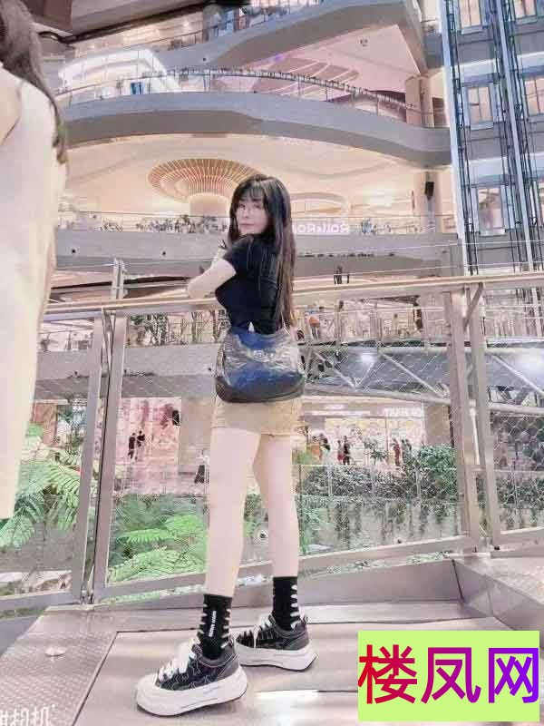 102003dl2xly21449e911z.jpg