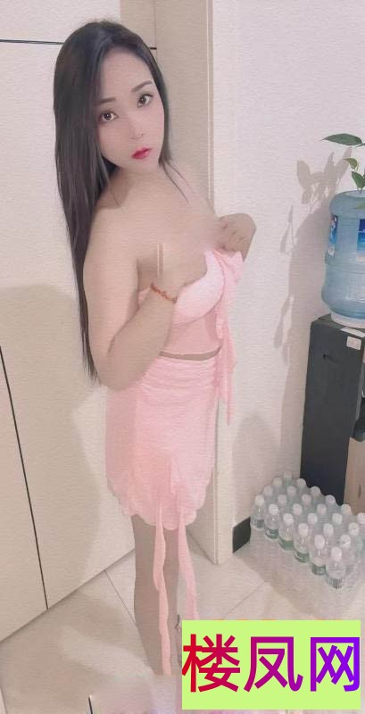 082506x4iiic004cgq0e50.jpg