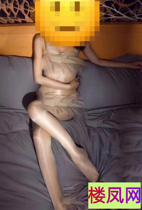 135500hws4zgnq42s74kn7.jpeg