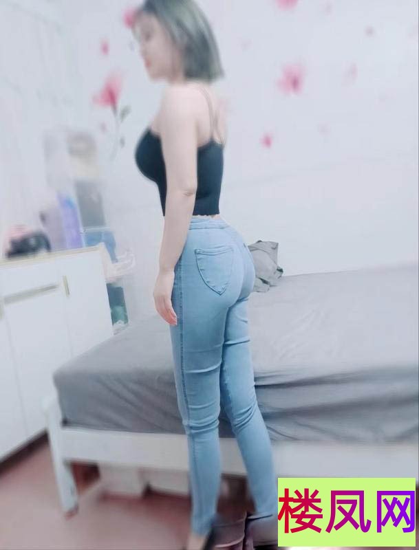 111003pbp7hz0698g976yg.jpeg
