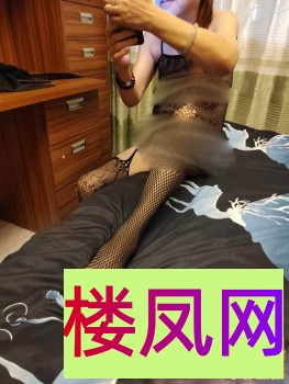 043002h7bl2dludadx727a.jpg