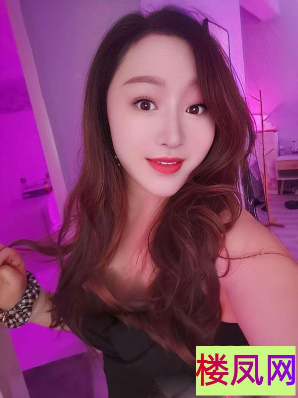 093004aq2jam4z2ld88pp4.jpg