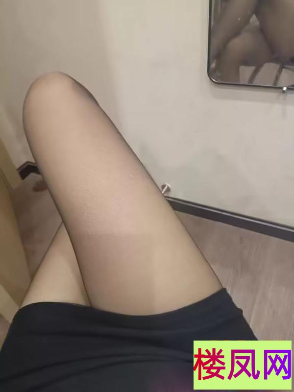 184502ilm1mm112fg4c1hh.jpg